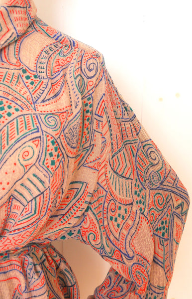 ADINI Patterned Blouse with Tie / 1970s
