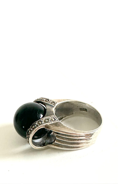 Deco Cocktail Ring  / 1930s