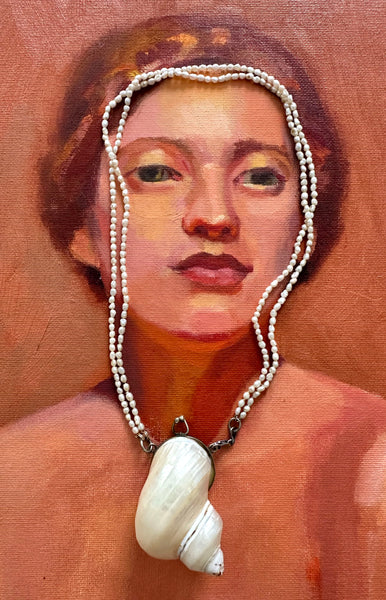 A Shell Purse Necklace