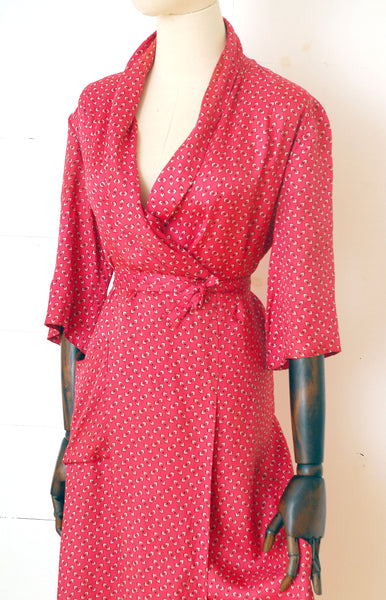 Angular Heart Wrap Dress or Robe / 1940s