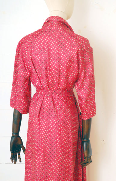 Angular Heart Wrap Dress or Robe / 1940s