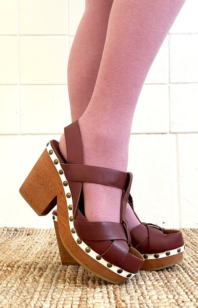 A Détacher Wooden Platform Shoes - NYC
