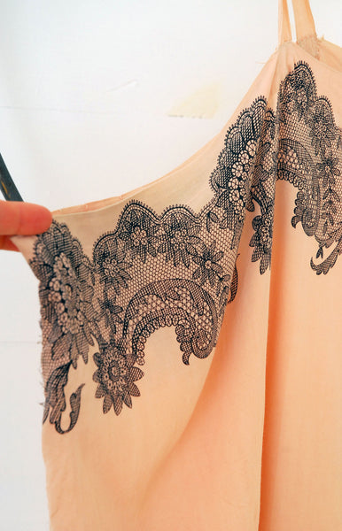 French Lace Print Slip / 1920s / as is