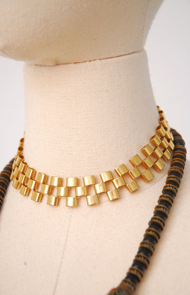 Gold Link Collar / 1960s