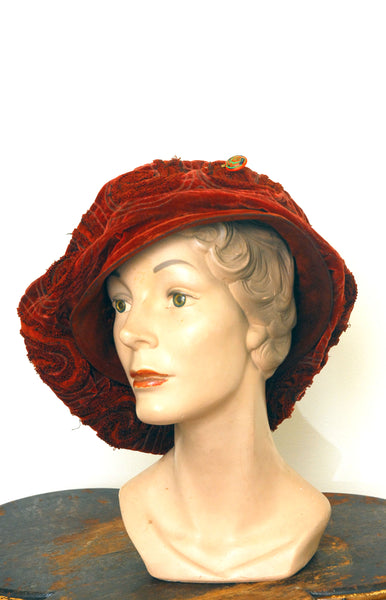 1910's-20's Velvet Swirl Hat with Egyptian Pin
