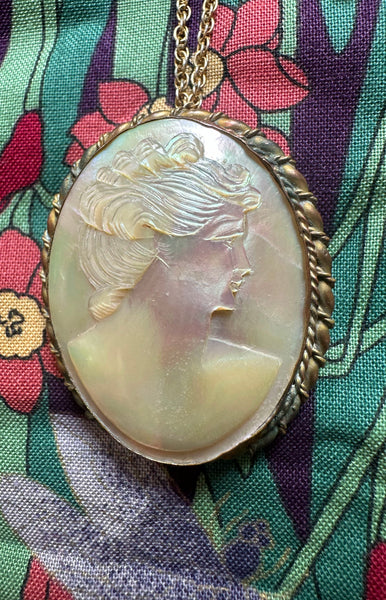 Mother of Pearl Cameo Pin + Pendant / 1930s-40s