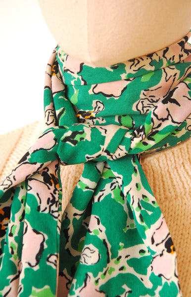 1940s Pansy & Bee Rayon Scarf
