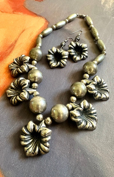 Floral Necklace & Earring Set | 1980s