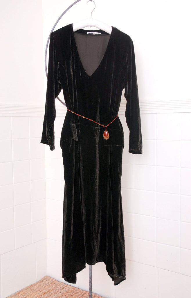 RESERVED | Velvet Far Village Dress