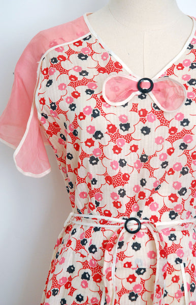 Never-worn Deco Flutter Dress / 1930s